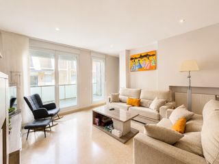 Reihenhaus  Verinal. Elegancia, confort y calidad de vida en una excelente casa unifa