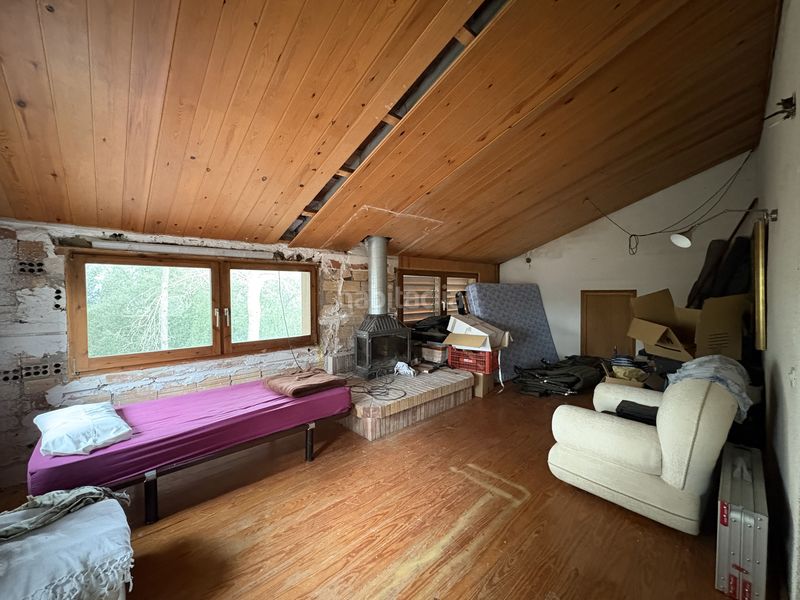 Foto bd6f9ce1-613e-4208-b7f4-d4f4116f5973. Casa a Seva