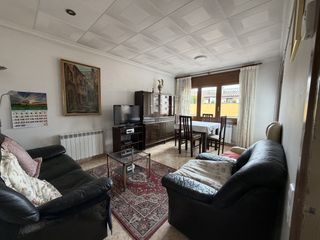 Pis a Taradell. Piso 4 hab. centro taradell