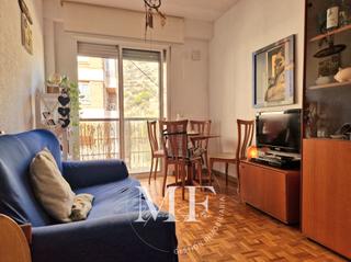 Flat in Calle de la virgen del socorro 50. Vivienda a 300m de playa el postiguet