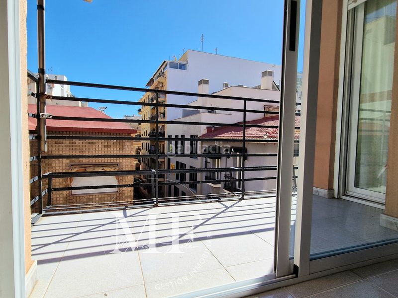 Foto ddf5b99b-3135-4dbf-a7f7-9bac81577ada. Appartement dans calle bazán 15 dans Barrio del Centro Alicante