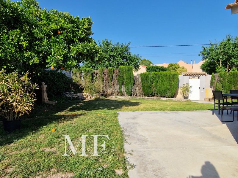 Foto bfa91f94-ca9f-49e8-ba0f-17838c62e84c. Xalet amb calefacció aparcament piscina a Almajada-Ravel Mutxamel