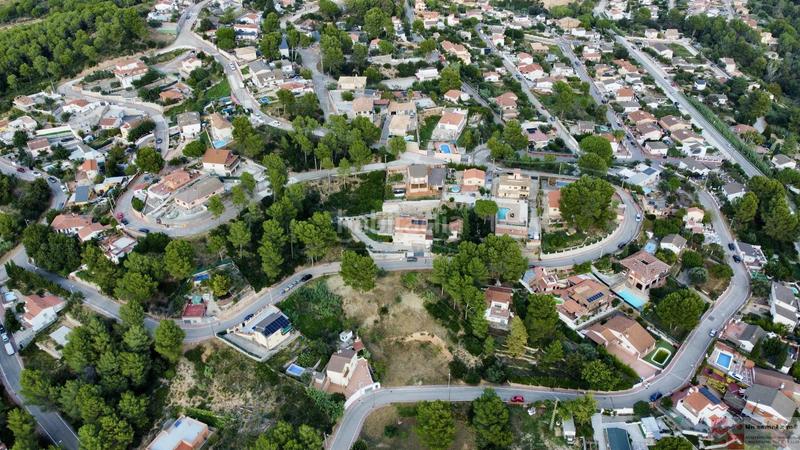 Foto ca2d5d07-4d50-4033-802a-de4e06ef87bd. Terreny residencial a serra del cadi 21 a Piera