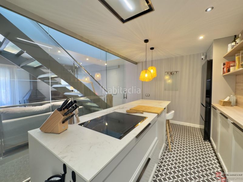 Foto 2036688c-c34c-46dc-822d-f953a49164af. Casa amb calefacció aparcament a Martorell