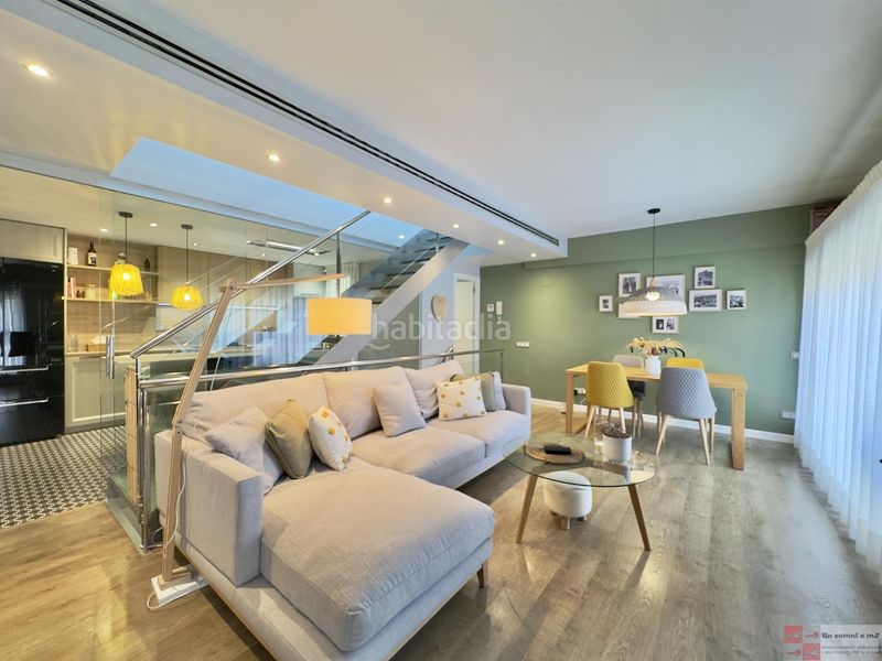 Foto 6bd5e33d-4f4a-4e13-bfe3-37b3ef65e5e3. Casa amb calefacció aparcament a Martorell