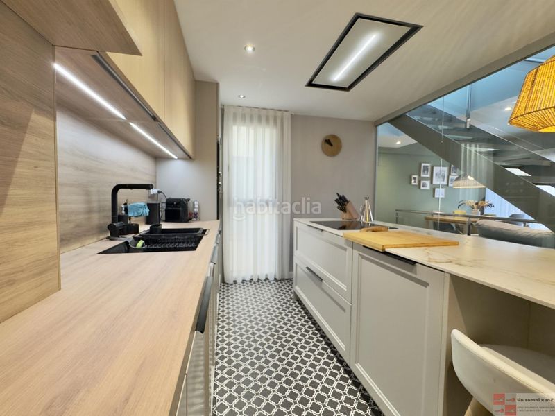 Foto e72d229b-46f9-4f08-9fa3-799b727fce36. Casa amb calefacció aparcament a Martorell