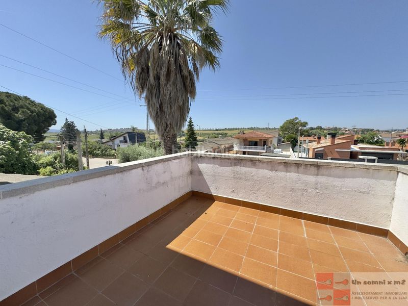 Foto 49ff5381-830e-4823-9edd-28599fa47a0a. Casa amb calefacció aparcament piscina a Piera