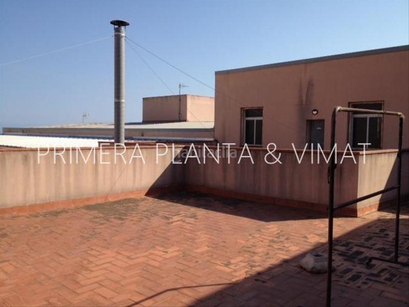 Foto c51dd3ea-d415-422a-b00b-f081961b6f5c. Local comercial con 150 metros de terraza !! en Centre Mataró