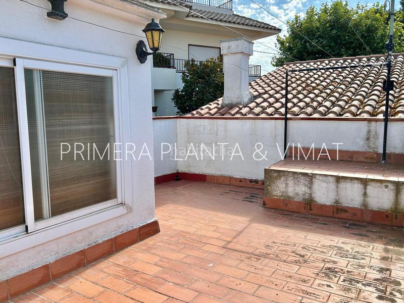 Foto 22625a38-aca1-4461-9d1d-70c6201a5488. Casa a 4 vientos con jardin !!!! en Els Molins Mataró