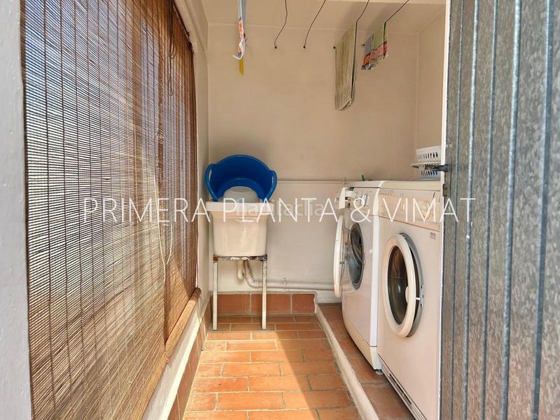 Foto 3afd1b99-8b6b-4274-9c43-708d190b711b. Casa a 4 vientos con jardin !!!! en Els Molins Mataró