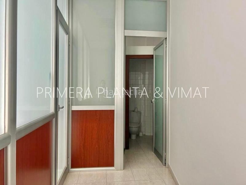 Foto 4b472e72-c867-4a4b-941b-147f4893810c. Affitto locale commerciale in Centre Mataró