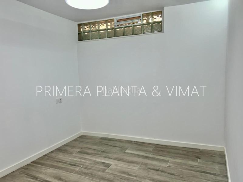 Foto f90fb514-667e-4688-a9fd-bfa186e5f5f1. Alquiler planta baja para vivir y trabajar !!! en Mataró