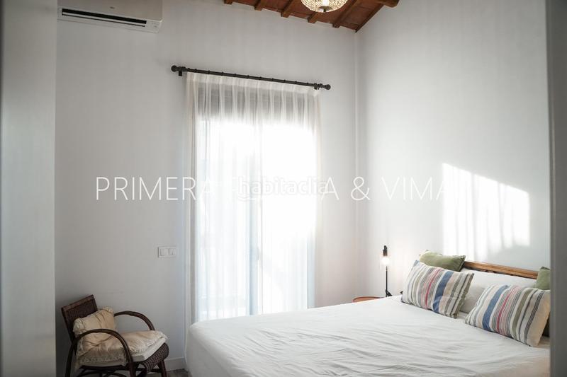 Foto 0c1e0b4c-6957-4a3c-b752-86c368374cb6. Casa con parcheggio piscina in Centre Mataró