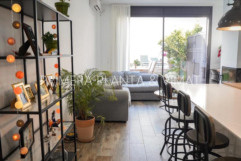 Foto 76244026-ec8a-462a-809d-d516871ab3e0. Casa con parcheggio piscina in Centre Mataró