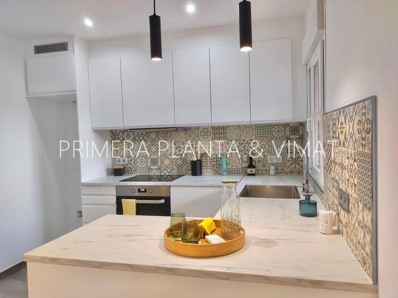 Foto 5ae16b6c-c88e-43eb-be44-52aa01a367ef. Attico in Canovelles