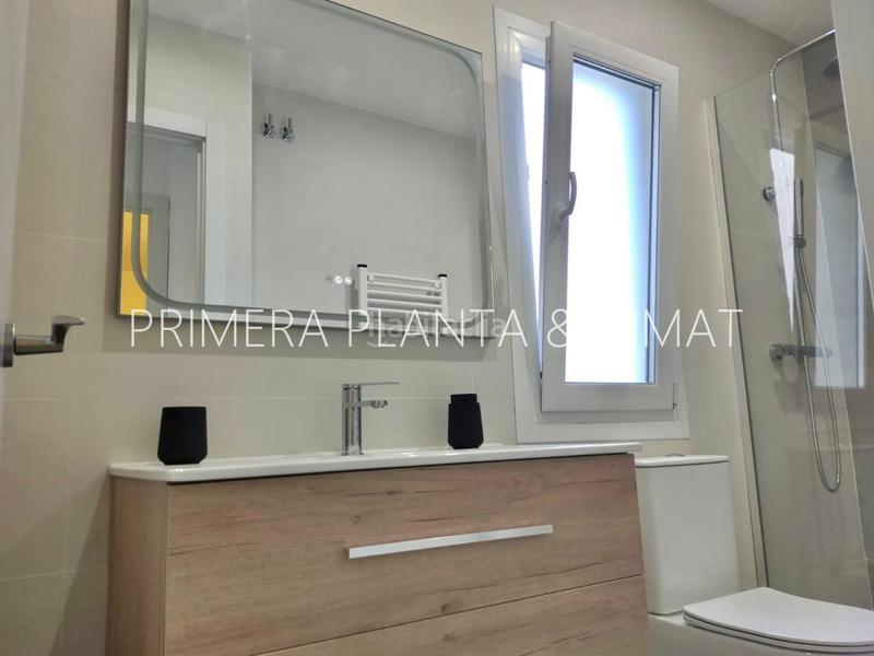 Foto f1832b21-c6a0-4b23-8e9e-a35257493f78. Attico in Canovelles