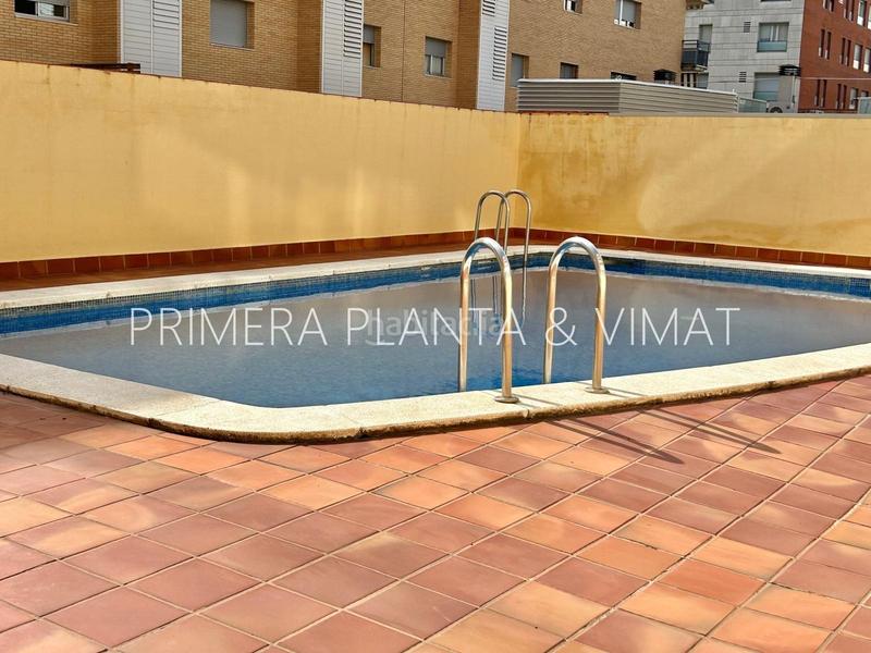 Foto 049228aa-77de-497d-9af9-d5c6c450380d. Pis amb aparcament piscina a Via Europa - Parc Central Mataró