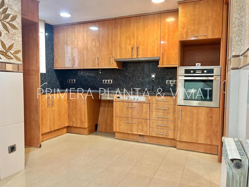 Foto 4ee4a4d8-09c5-42a5-998d-d692eabd55db. Flat with heating in Cerdanyola Nord Mataró