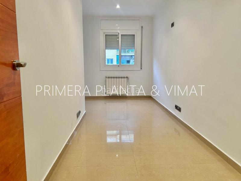 Foto e2dcc8fa-42f6-489e-a14e-d7217ad23735. Flat with heating in Cerdanyola Nord Mataró