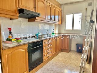 Affitto Appartamento in Rocafonda. De 4 habitaciones , 2 baños ,semiamueblado!!!