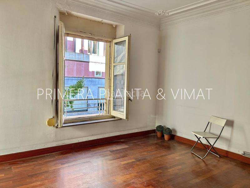 Foto 26cd9d77-c435-451b-bb0f-4dd7f64fae6e. Piso centrico y de grandes dimensiones !!! en Centre Mataró