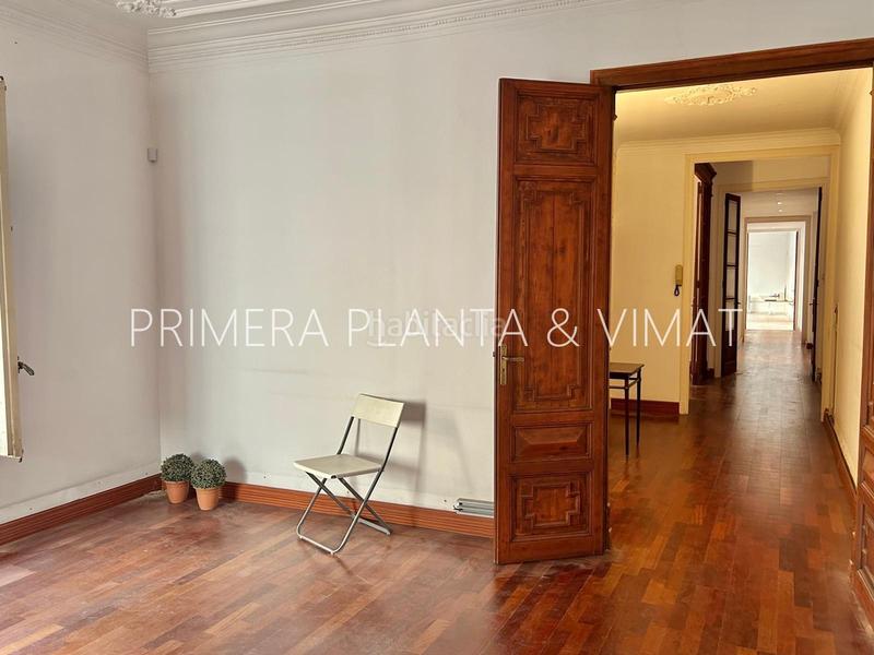 Foto 27c47e99-1065-4017-9034-3aa4185f4cb4. Piso centrico y de grandes dimensiones !!! en Centre Mataró