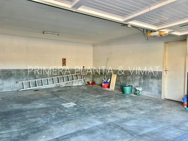 Foto 85e7aa98-dbad-49de-8ed6-c22f3b115a29. Chalet con riscaldamento parcheggio piscina in Urbanitzacions Mataró