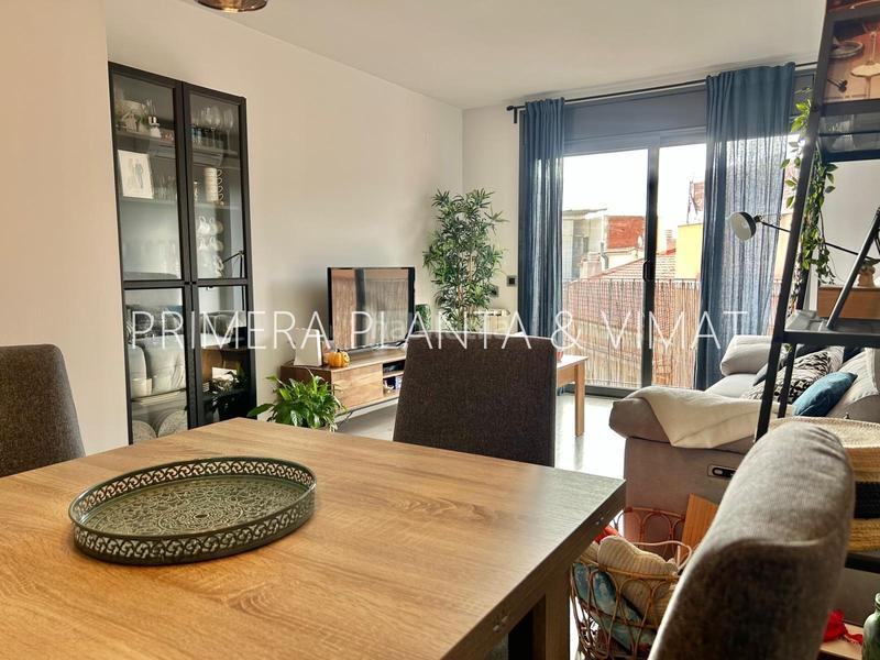 Foto b65d171b-6bed-4704-aeae-89b3f4ad96fa. Flat with heating parking in Centre Mataró