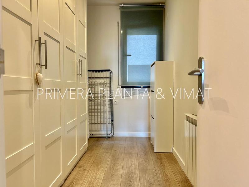 Foto d5a838a7-1588-4431-9476-6f9b064d1fdf. Flat with heating parking in Centre Mataró