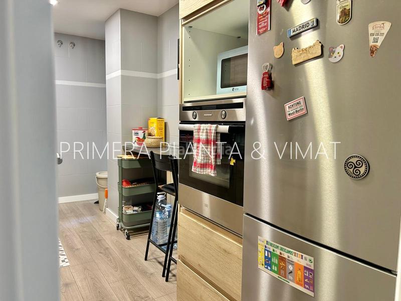 Foto f60b679e-e84a-4c9e-8bc5-246f0fc67bc1. Flat with heating parking in Centre Mataró