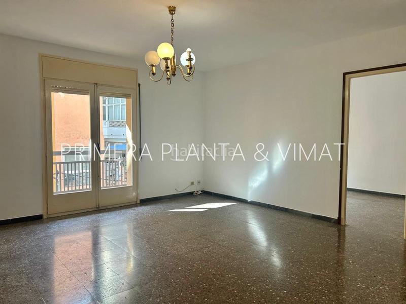 Foto 0651a39f-704e-4cfc-af82-aba79bfd43a4. Flat in Rocafonda Mataró