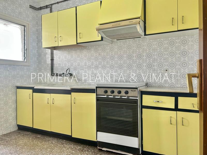 Foto a7f13c50-66bf-4390-930f-4c127a295fa8. Flat in Rocafonda Mataró