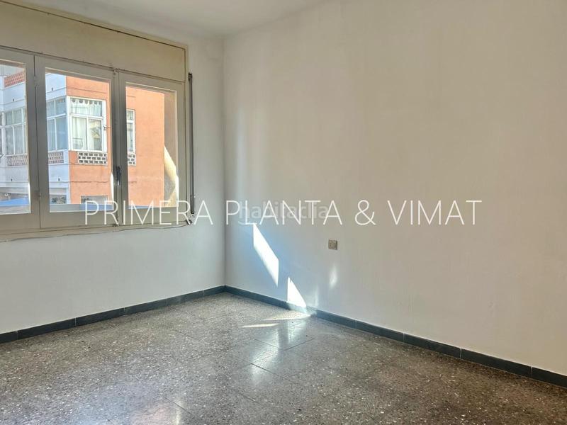 Foto d596f020-5c72-43d3-b6db-9db67515fb83. Flat in Rocafonda Mataró