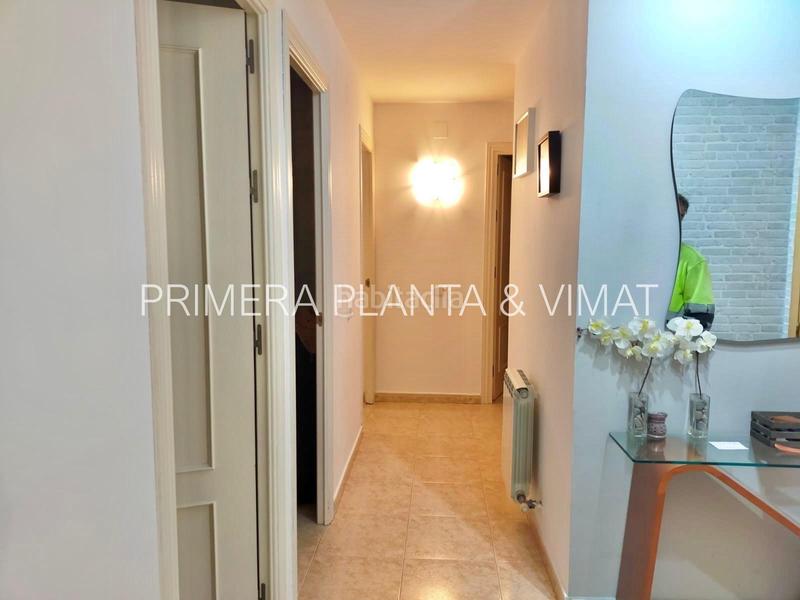 Foto 2e865b32-5ec5-49ee-9152-341ff946cfd1. Piano terra con riscaldamento parcheggio in Els Molins Mataró