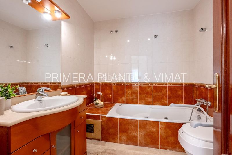 Foto 62c2b3d1-c8e0-43be-ae40-0ce70dc9e426. Planta baixa amb calefacció a Havana Mataró