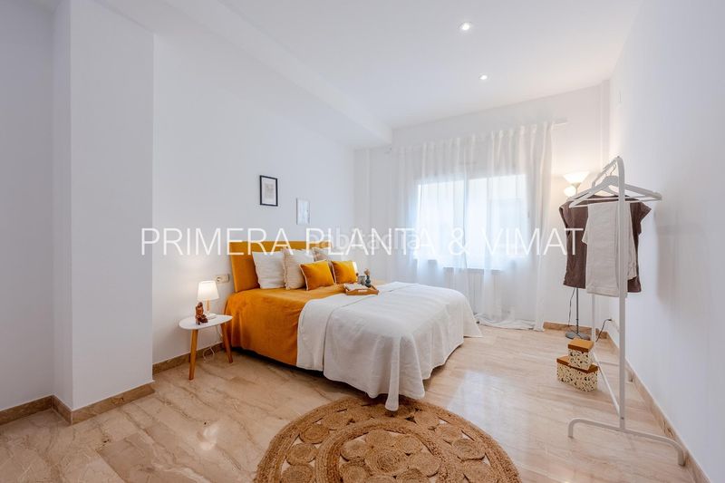 Foto 90d50232-a03f-4240-8ec9-05d9ce7d493c. Planta baixa amb calefacció a Havana Mataró