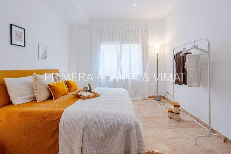 Foto dbeaaa49-fb40-4969-9c37-5aaed13397fc. Planta baixa amb calefacció a Havana Mataró