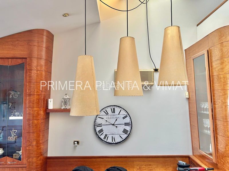 Foto 549eb5c8-c076-46b4-8fed-0557809677a2. Àtic amb calefacció aparcament a Centre Mataró