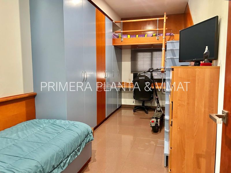 Foto 9bb4b55b-517b-453c-8f3a-73c8520eb991. Àtic amb calefacció aparcament a Centre Mataró