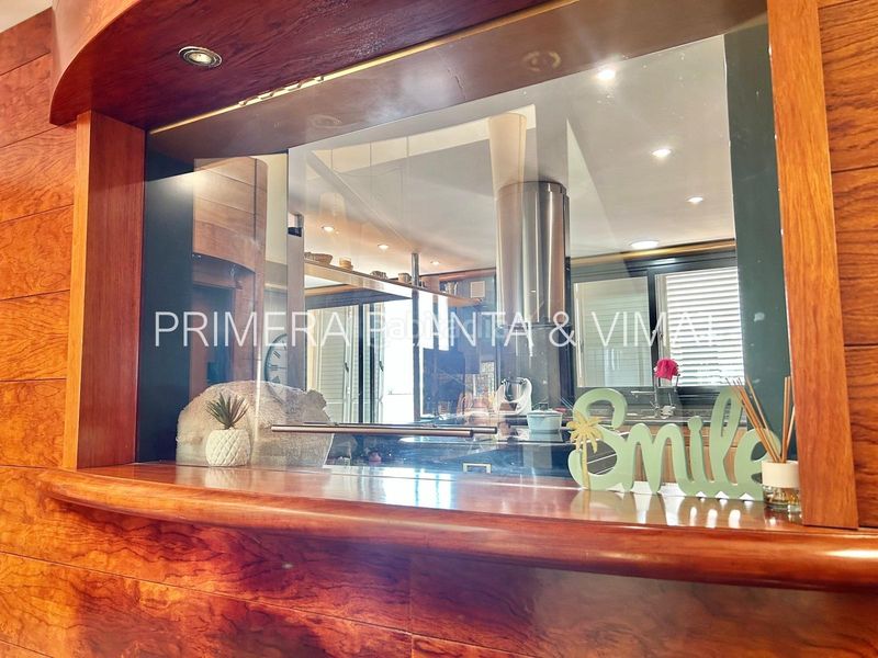 Foto ae82171f-b998-4f5b-8374-251f0ff98a6d. Àtic amb calefacció aparcament a Centre Mataró