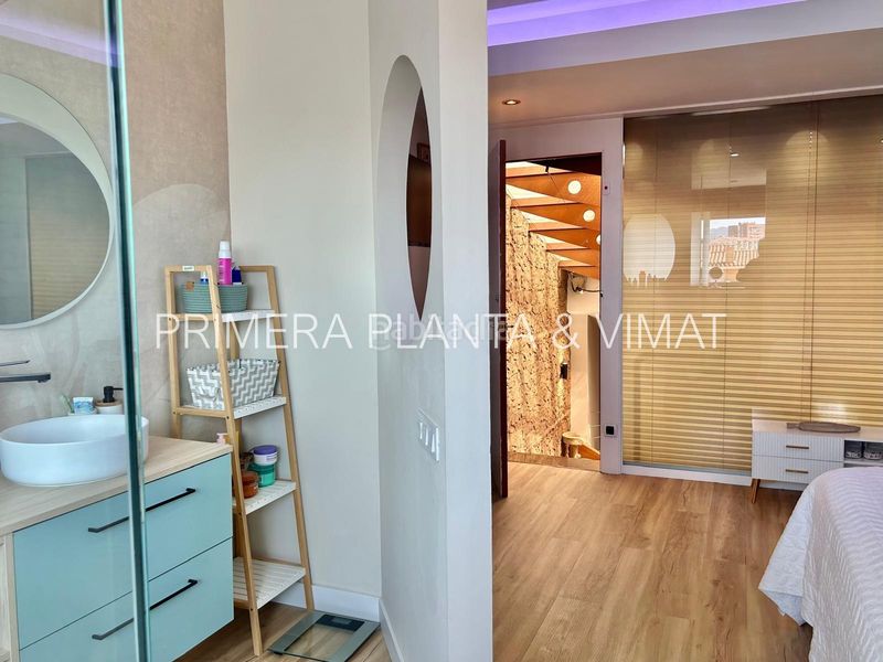 Foto e73443e0-366c-4160-9664-66cfca8dc84e. Àtic amb calefacció aparcament a Centre Mataró