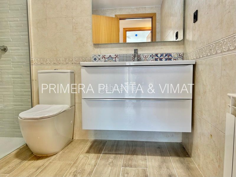 Foto cf85a726-bcbc-4d86-ab4e-5e5ef11dc72a. Àtic amb calefacció piscina a Calella