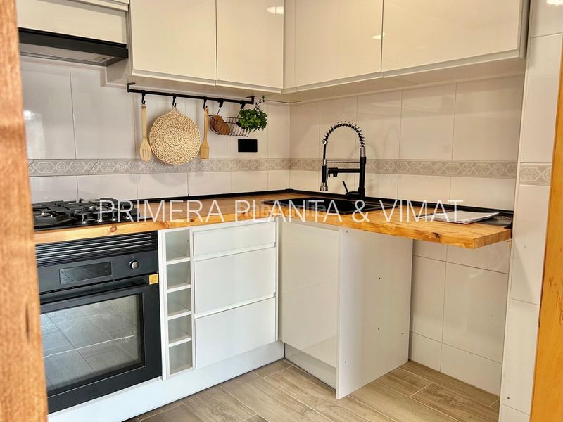 Foto fa3b4a24-7496-4fb1-b702-15d424bf9165. Àtic amb calefacció piscina a Calella