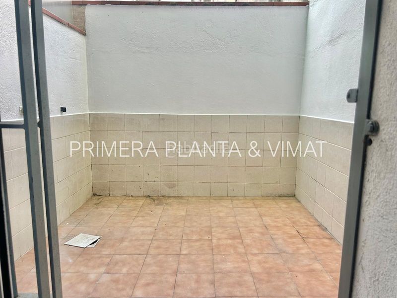 Foto db79777f-5b7a-4354-bd07-e3dd5f3c83a0. Planta baixa a Cerdanyola Nord Mataró