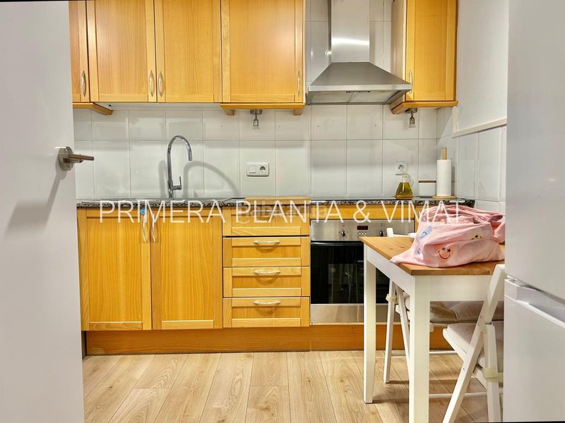 Foto ef4343a8-21d1-4d53-8b9b-b2e8d2c24de0. Penthouse with heating parking in Eixample Mataró