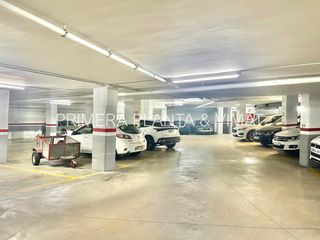 Affitto Posto auto in Peramàs. 3 plazas en ronda prim 86 !!!!