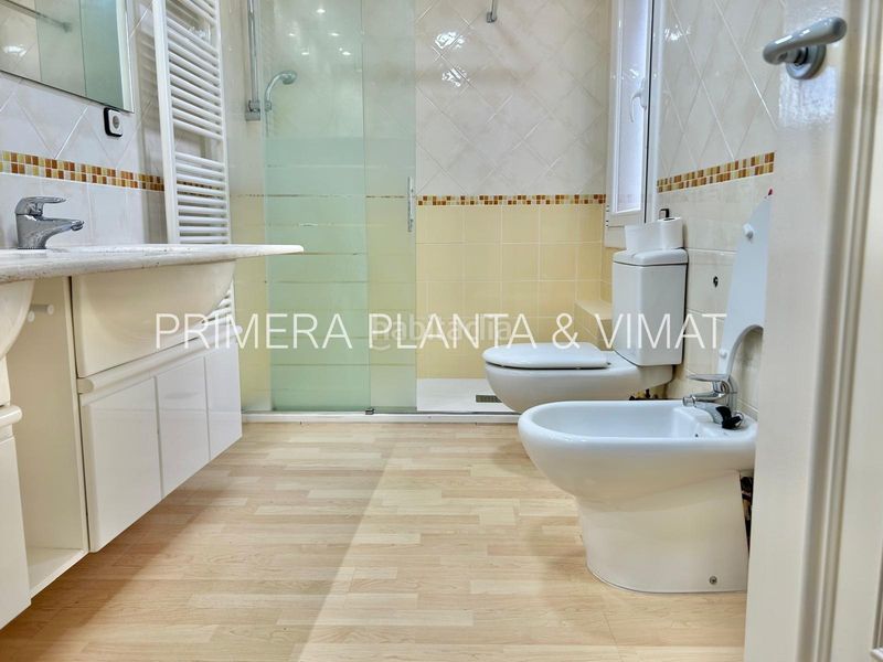 Foto 7f72fcda-d887-4830-826b-1e20f177a205. Rent duplex in Centre Mataró