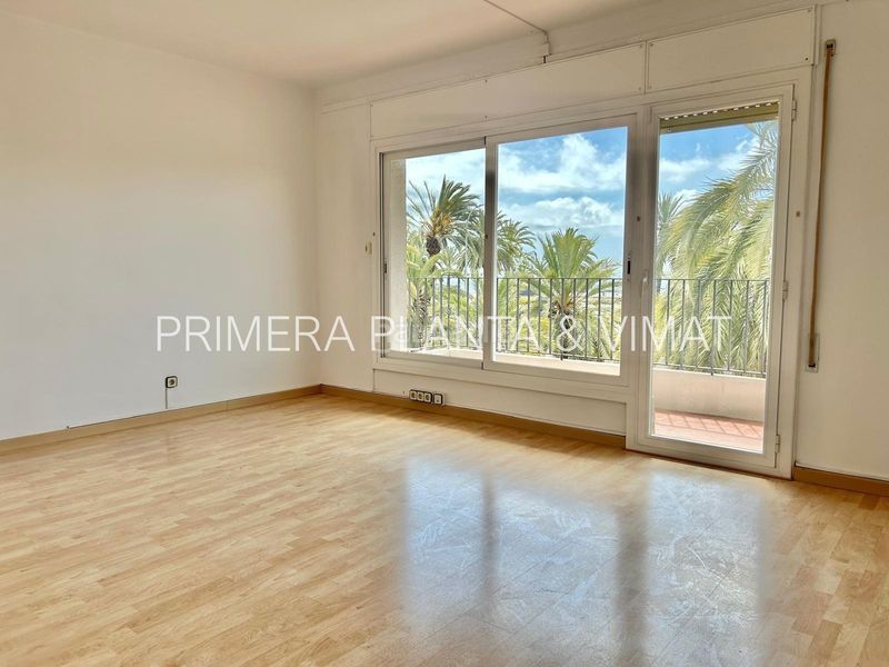 Foto 9c76ee0f-ce04-4555-ae9c-e1a2fd1943fd. Rent duplex in Centre Mataró