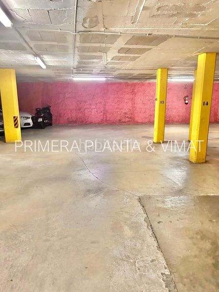 Foto bd3491ff-ada5-4b38-81e9-e571feeddd02. Aparcament cotxe a Camí de la Serra Mataró