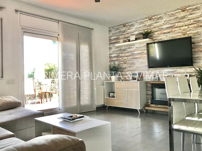 Foto 771066a6-b687-4dcb-bd62-ea83751886fc. Casa amb calefacció a Urbanitzacions Argentona